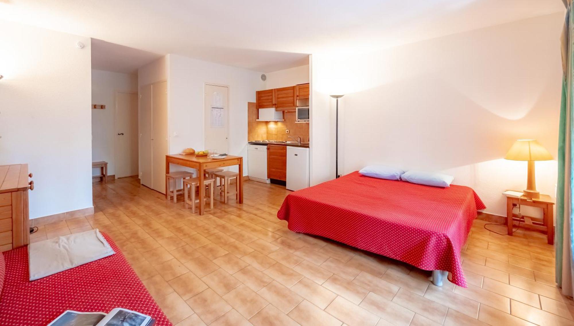 Residence Partenaire Le Domaine De Garlande กาวาแลร์-ซูร์-แมร์ ภายนอก รูปภาพ