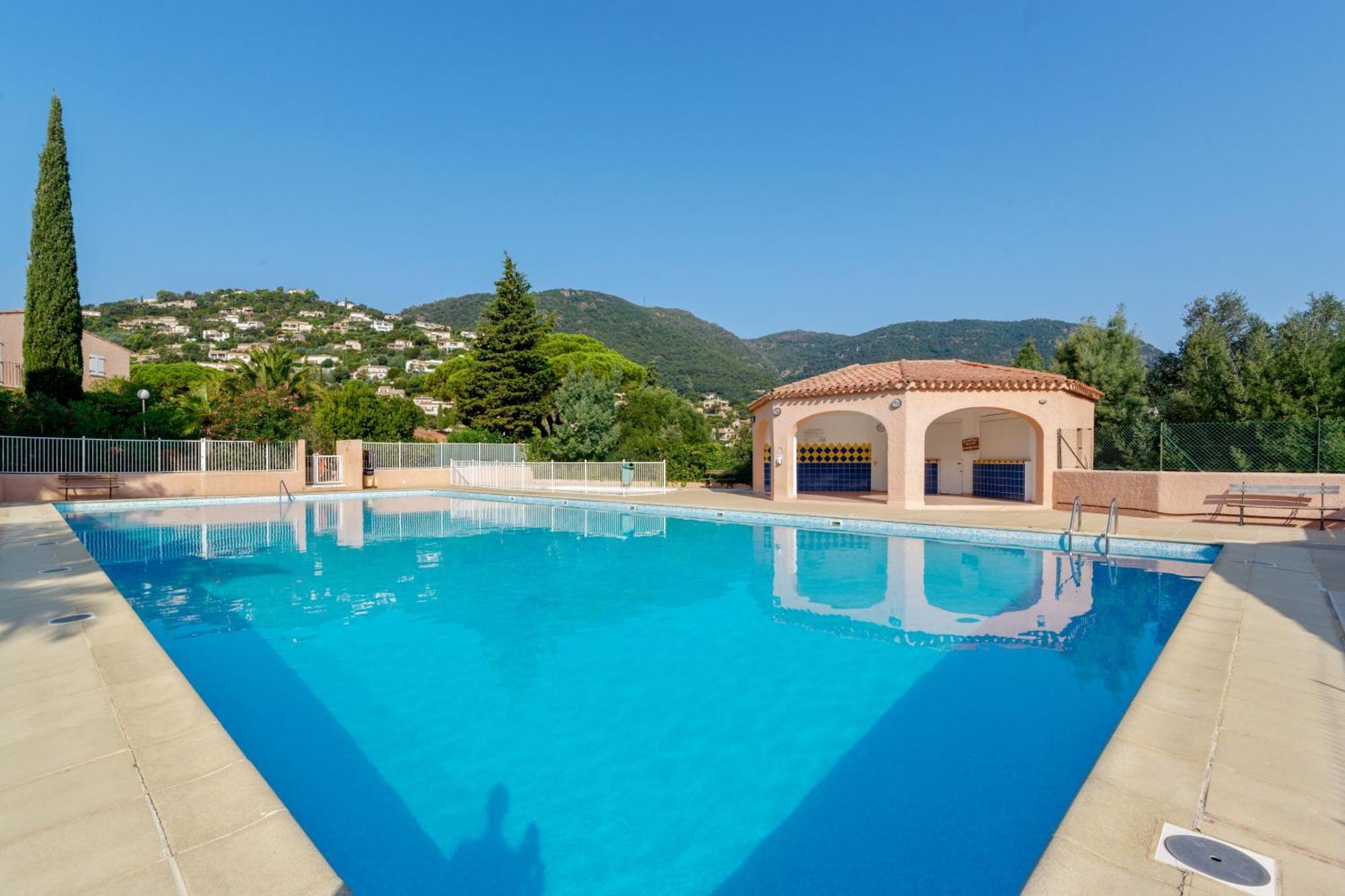 Residence Partenaire Le Domaine De Garlande กาวาแลร์-ซูร์-แมร์ ภายนอก รูปภาพ